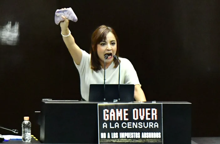 QuiénMeRepresenta.mx, la iniciativa de los gamers contra impuesto del 8%