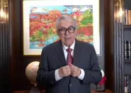 Rocha Moya retona su posición como gobernador de Sinaloa.