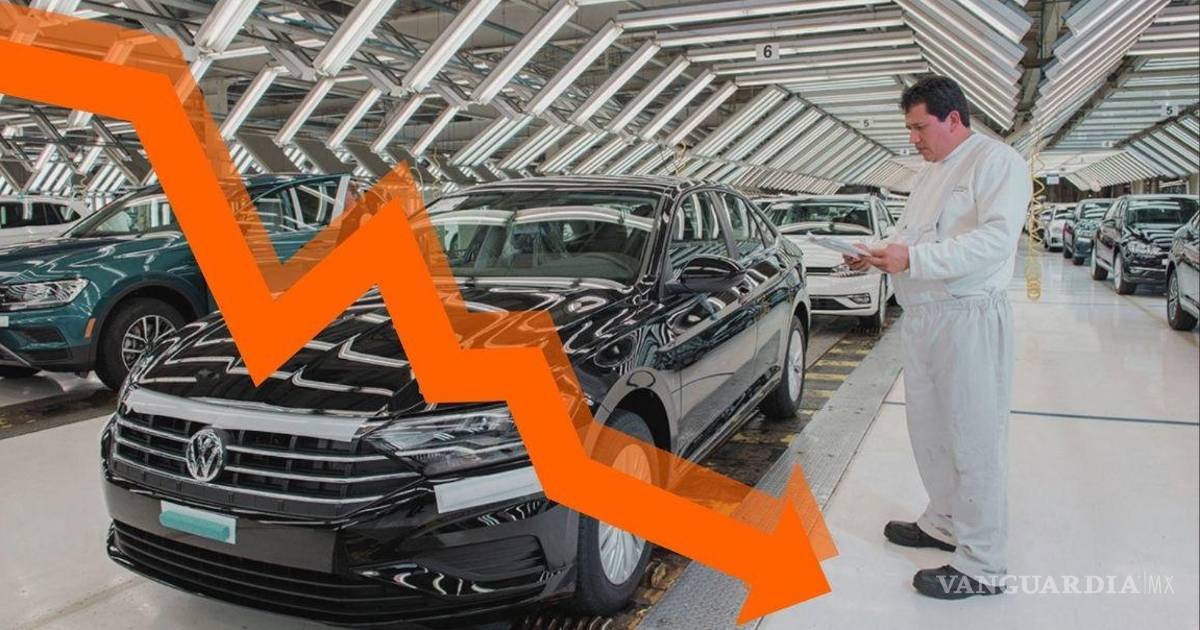 Exportaciones de autos mexicanos caen 11.9% en septiembre y producción retrocede 15.1%