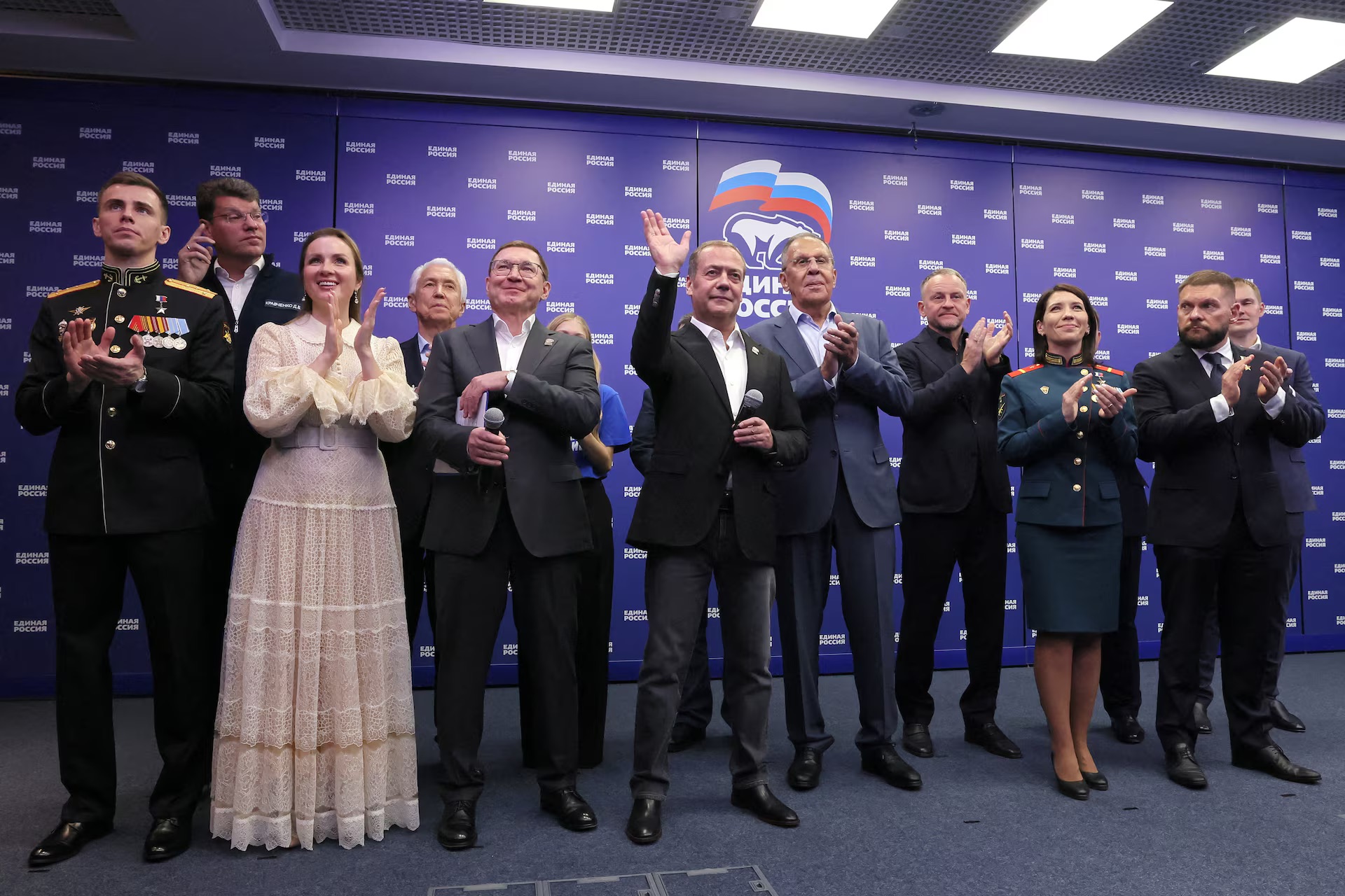 El partido pro-Putin obtiene un récord de 355 escaños parlamentarios