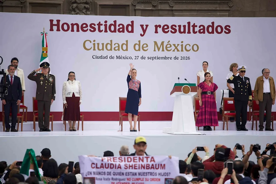 Sheinbaum cierra en el Zócalo su gira nacional de rendición de cuentas